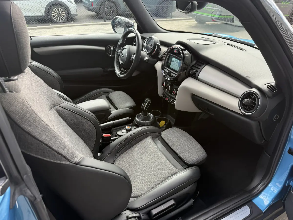 1.5 Cooper Pano/Camera/Apple