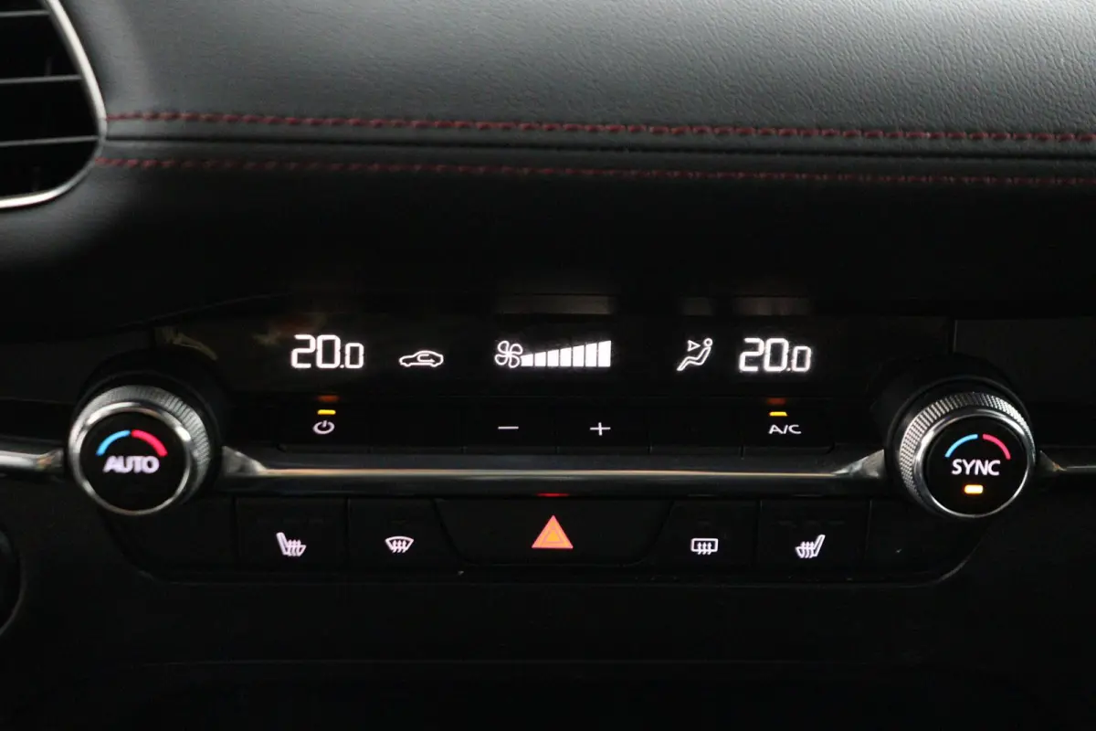 2.0 e-SkyActiv-G M Hybrid 150 Homura | Head-up Display | Adaptieve Cruise Control | Achteruitrijcamera |