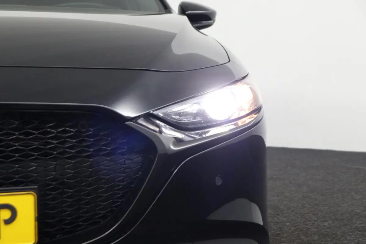 2.0 e-SkyActiv-G M Hybrid 150 Homura | Head-up Display | Adaptieve Cruise Control | Achteruitrijcamera |