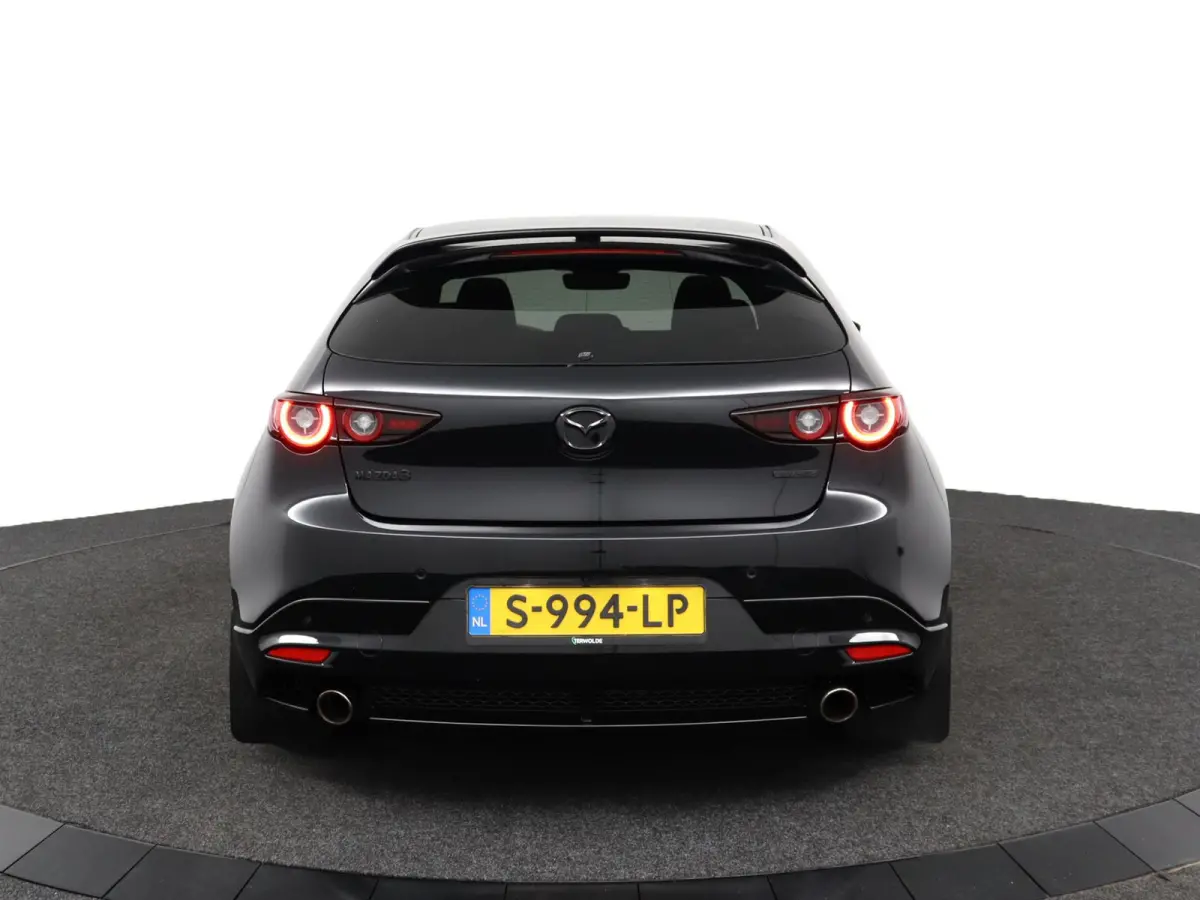 2.0 e-SkyActiv-G M Hybrid 150 Homura | Orig. Mazda styling pakket | Sportuitlaat met kleppensysteem | Navigatie | Head-up |