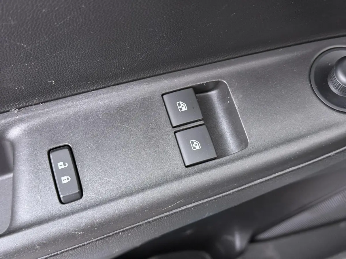 1.0 Online Edition | CarPlay/Android Auto | Parkeersensoren | Cruise Control |