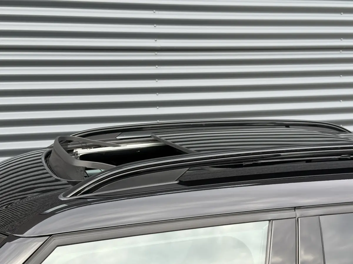 1.5 Cooper SE ALL4 Pano/H&K/Camera/Elec stoelen