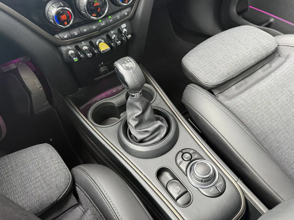 1.5 Cooper SE ALL4 Pano/H&K/Camera/Elec stoelen