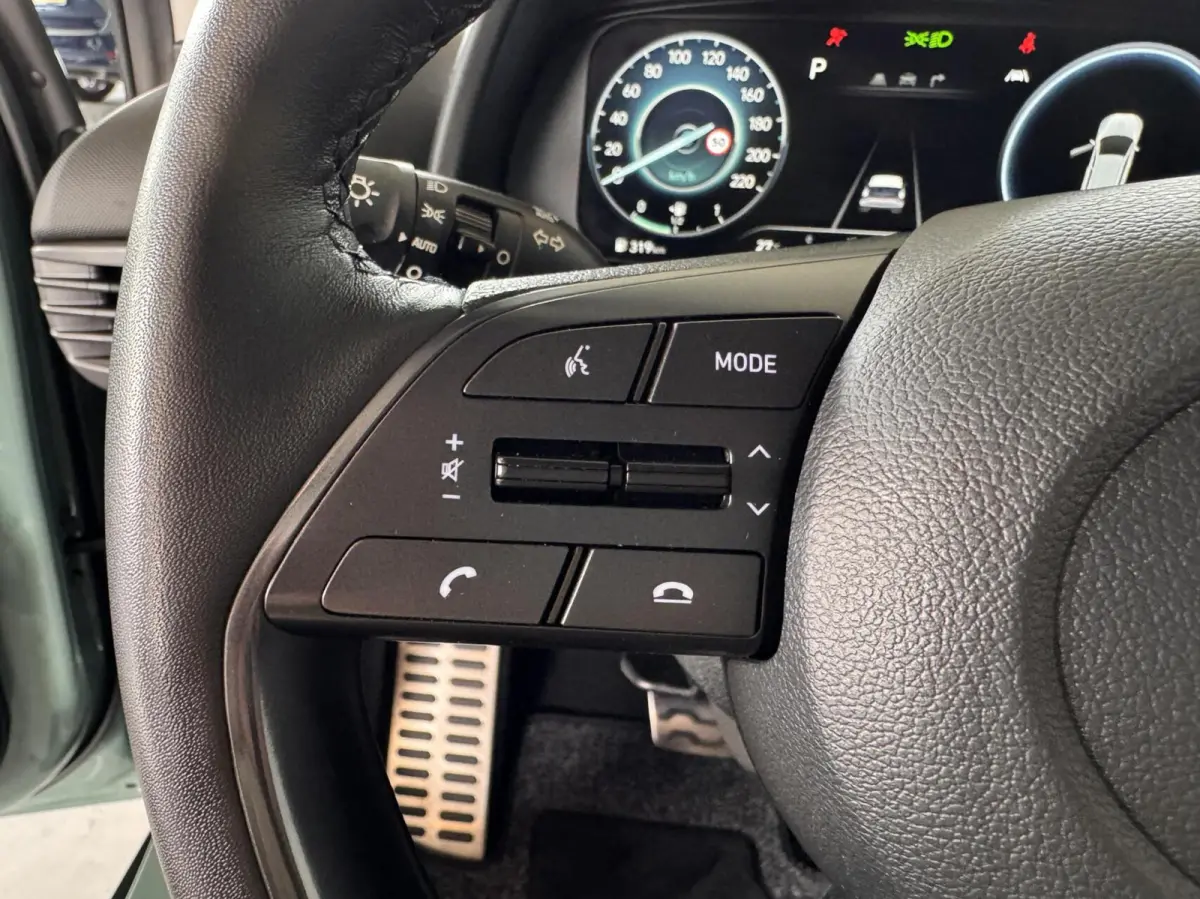 1.0 T-GDI MHEV 88kW Premium DCT