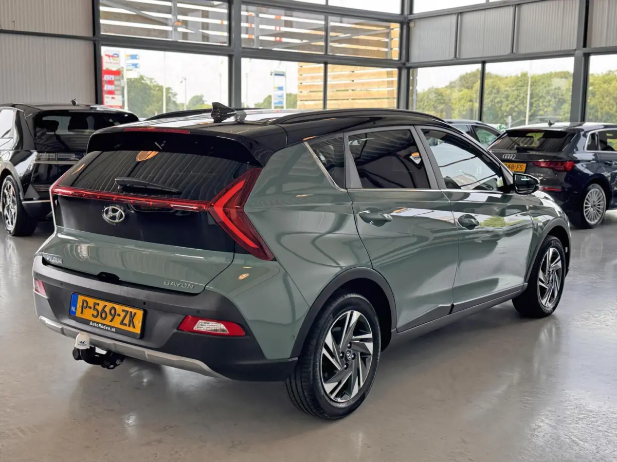 1.0 T-GDI MHEV 88kW Premium DCT