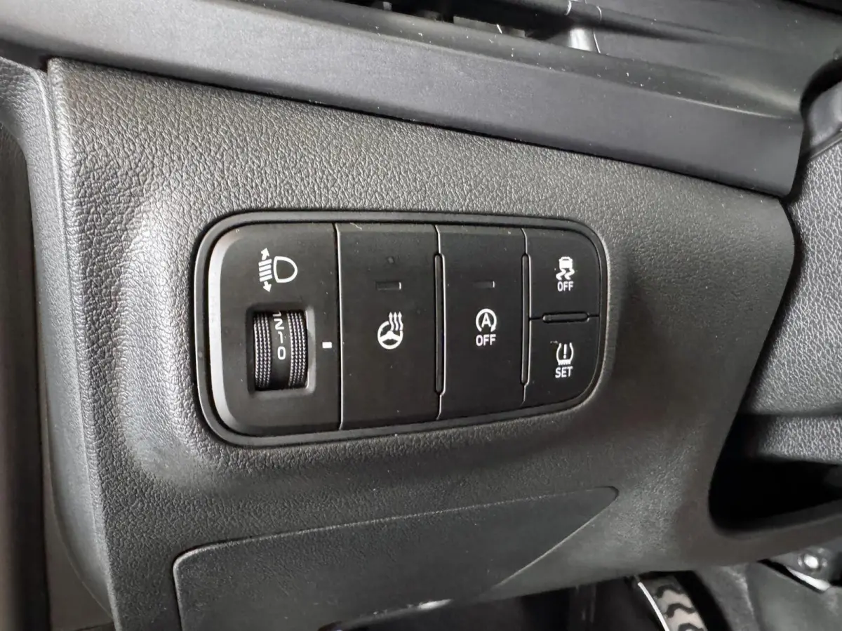 1.0 T-GDI MHEV 88kW Premium DCT