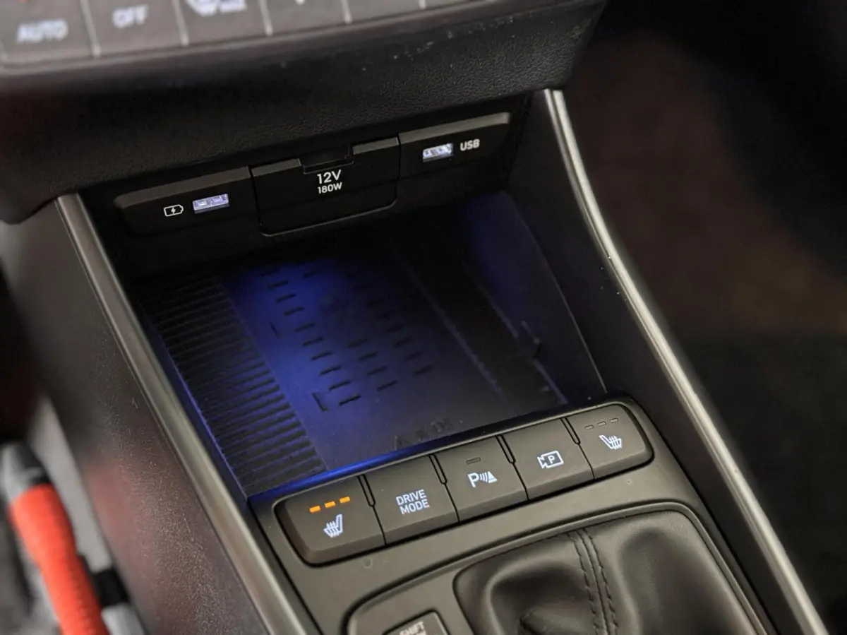 1.0 T-GDI MHEV 88kW Premium DCT