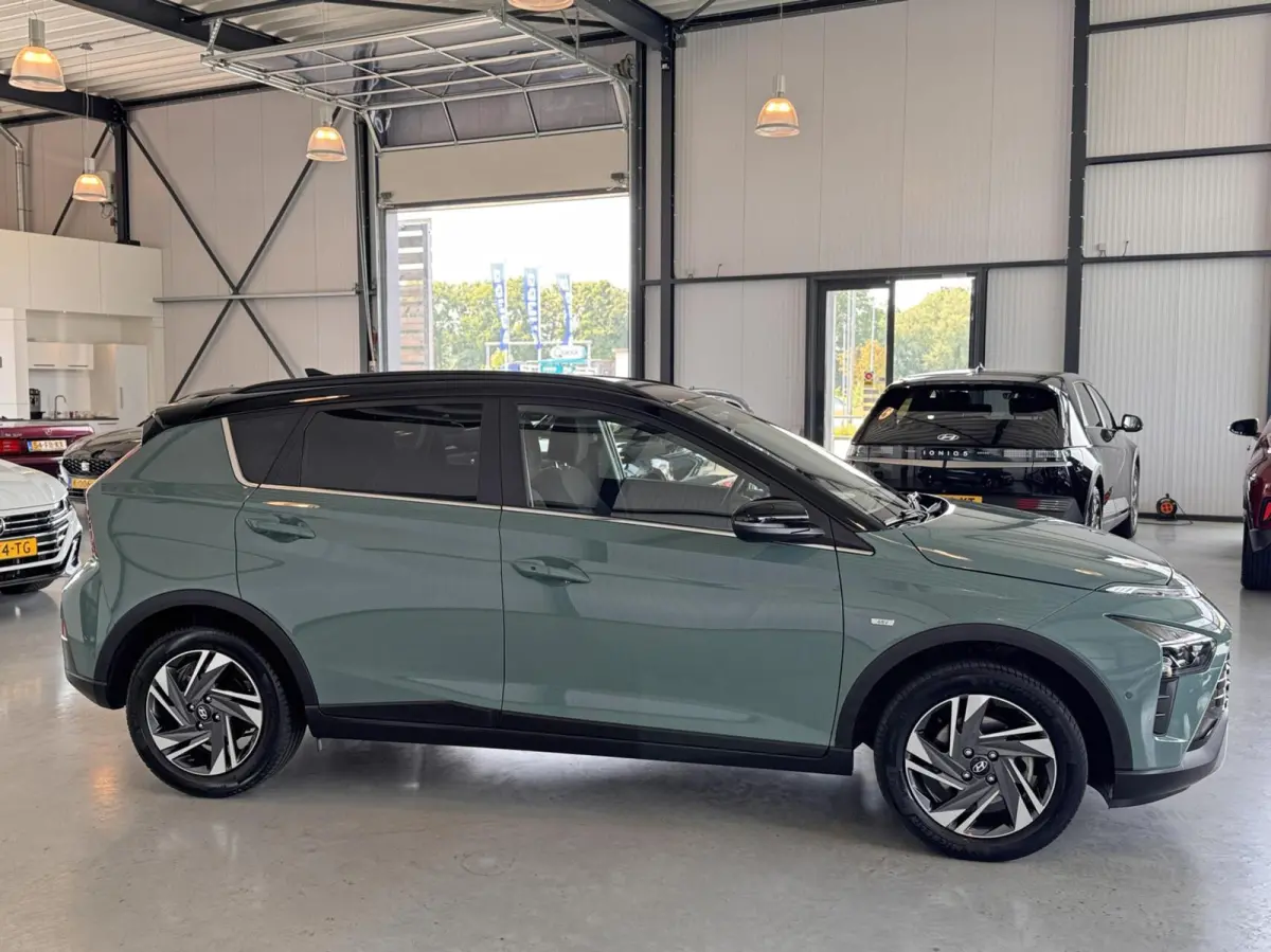 1.0 T-GDI MHEV 88kW Premium DCT