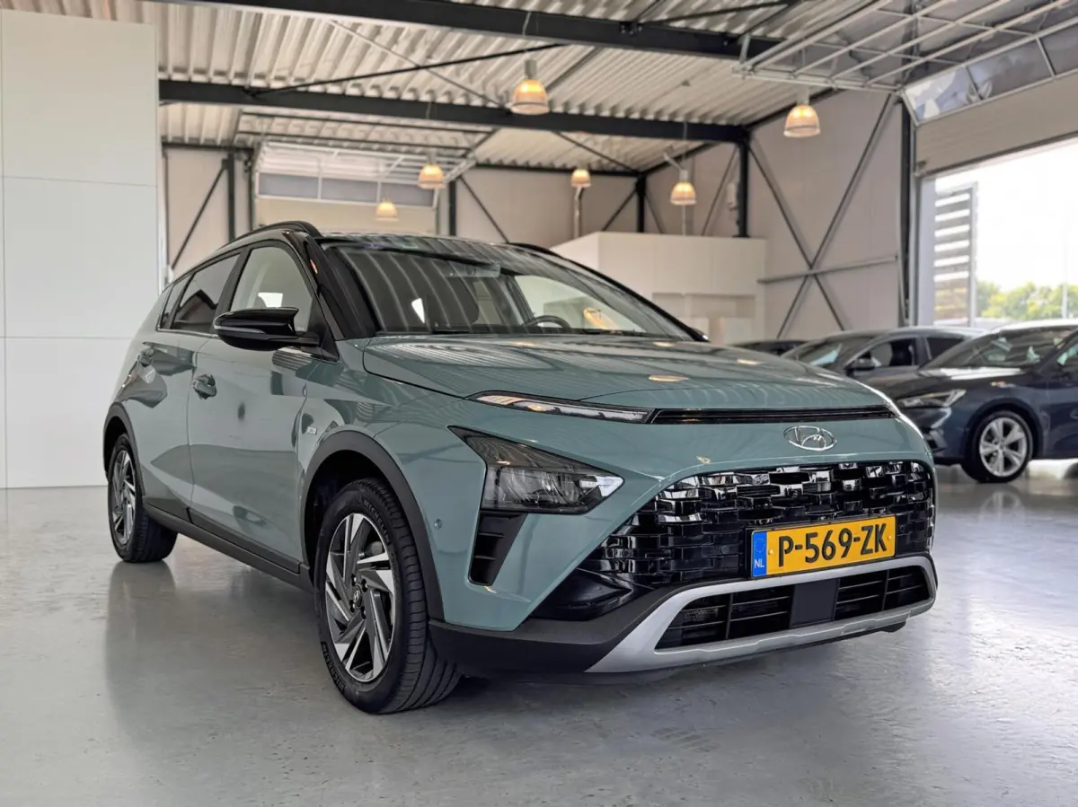 1.0 T-GDI MHEV 88kW Premium DCT