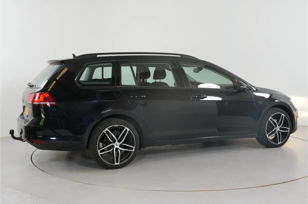 1.6 TDI Comfortline | Trekhaak | Cruise | Navi | Climate |