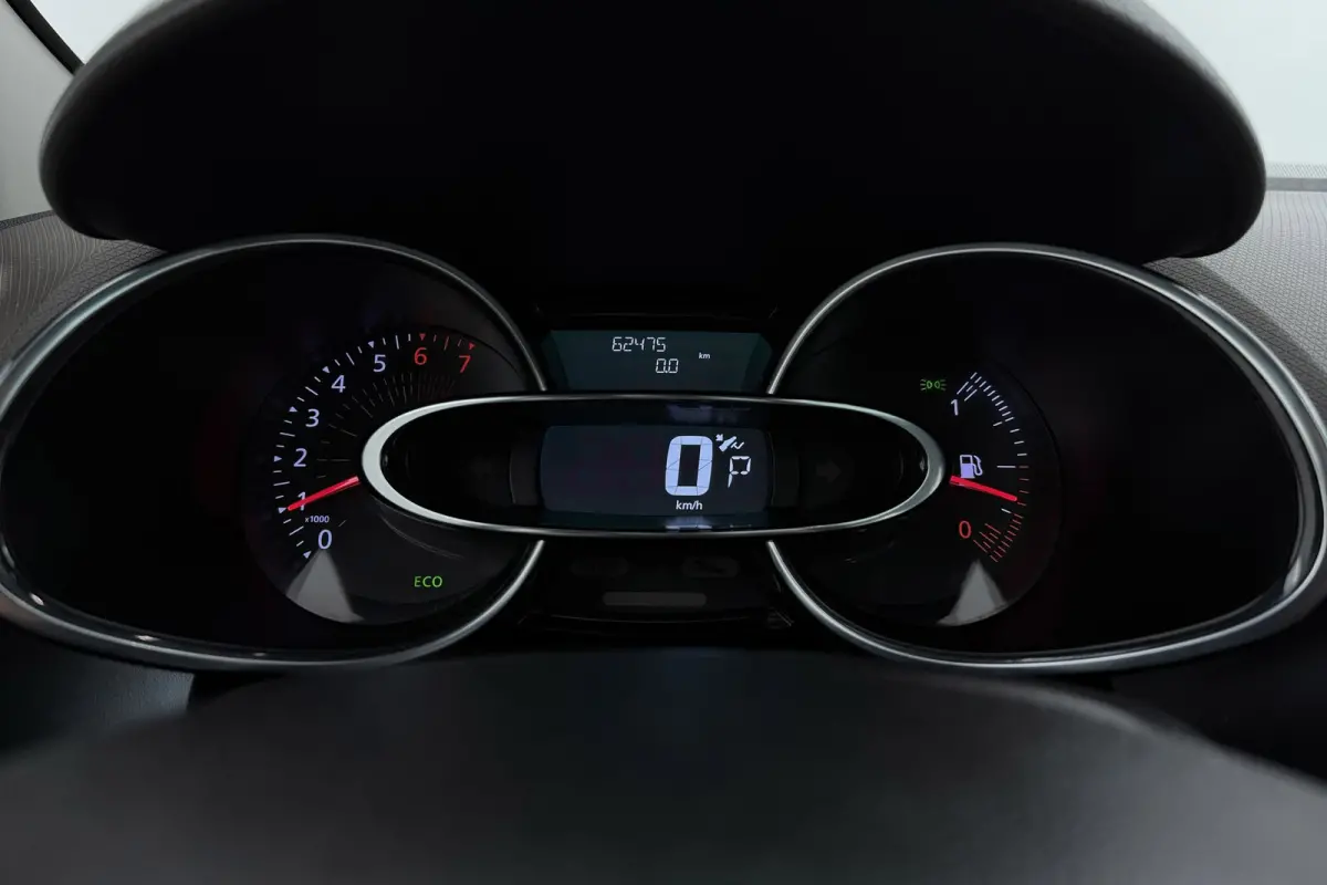 1.2 Intens | Panoramadak | Automaat | Stoelverwarming | Camera | Climate Control | LED | Keyless Entry/Start |