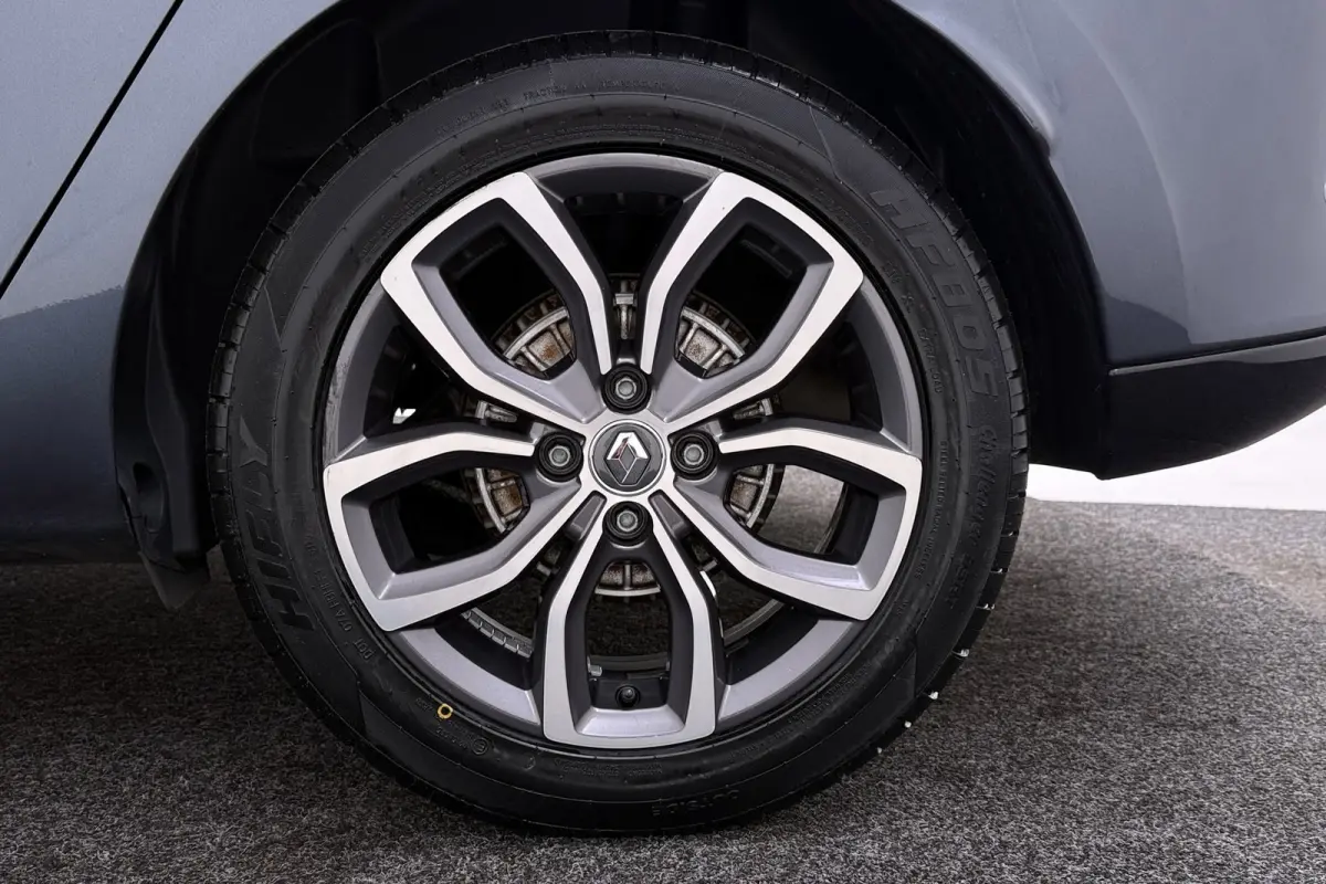 1.2 Intens | Panoramadak | Automaat | Stoelverwarming | Camera | Climate Control | LED | Keyless Entry/Start |