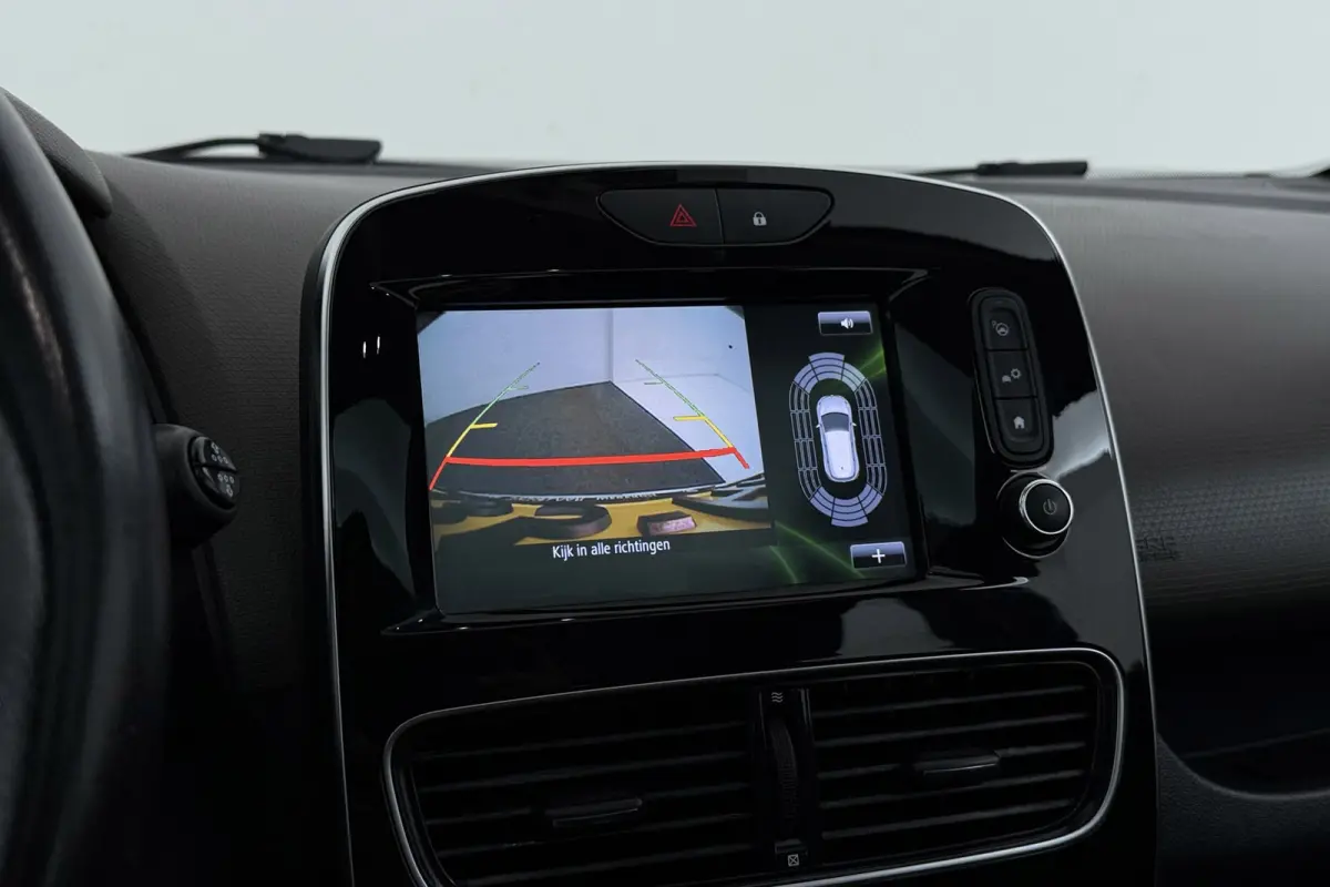 1.2 Intens | Panoramadak | Automaat | Stoelverwarming | Camera | Climate Control | LED | Keyless Entry/Start |