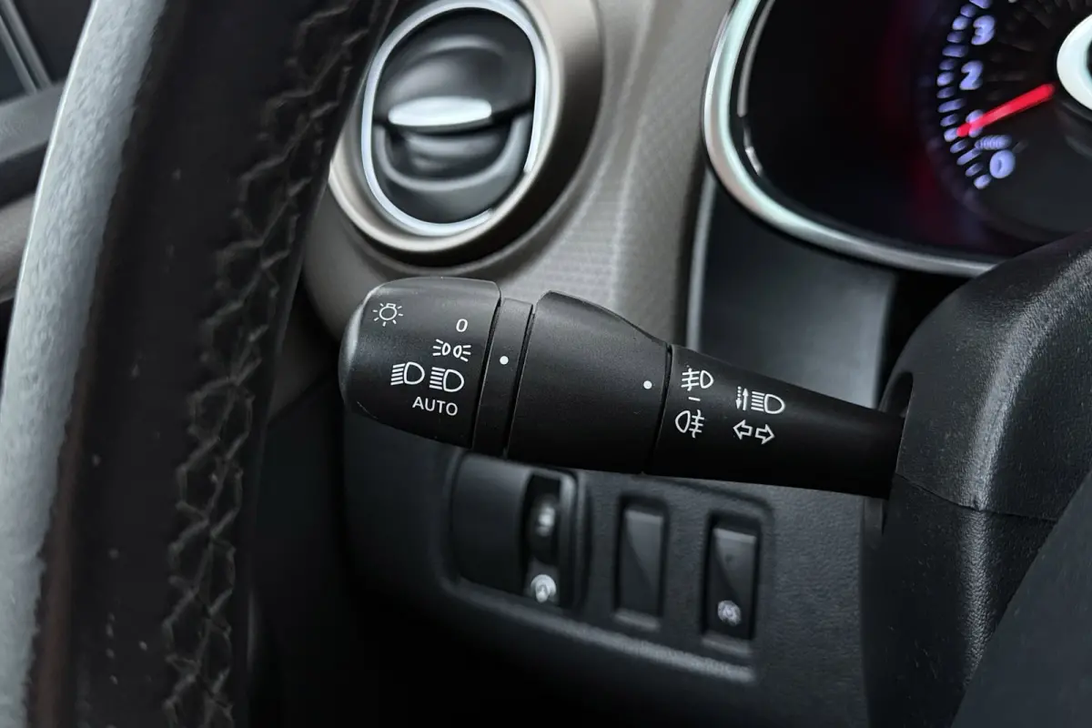 1.2 Intens | Panoramadak | Automaat | Stoelverwarming | Camera | Climate Control | LED | Keyless Entry/Start |