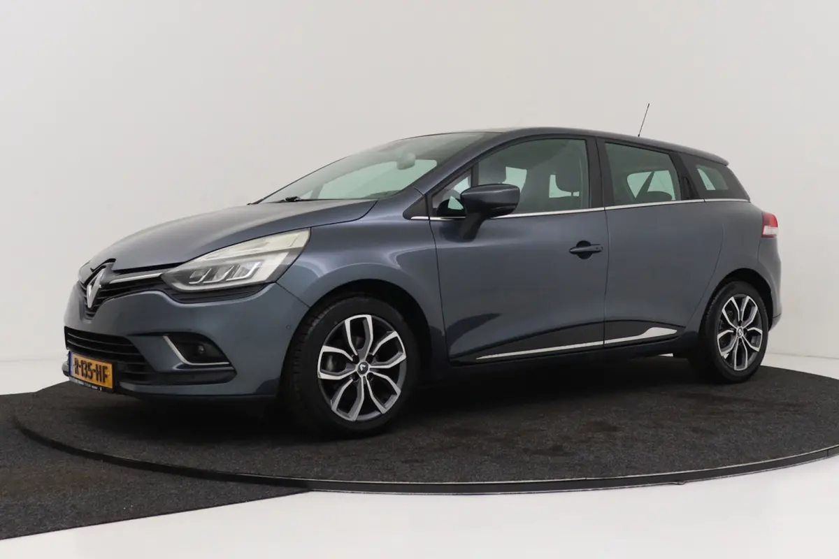 1.2 Intens | Panoramadak | Automaat | Stoelverwarming | Camera | Climate Control | LED | Keyless Entry/Start |