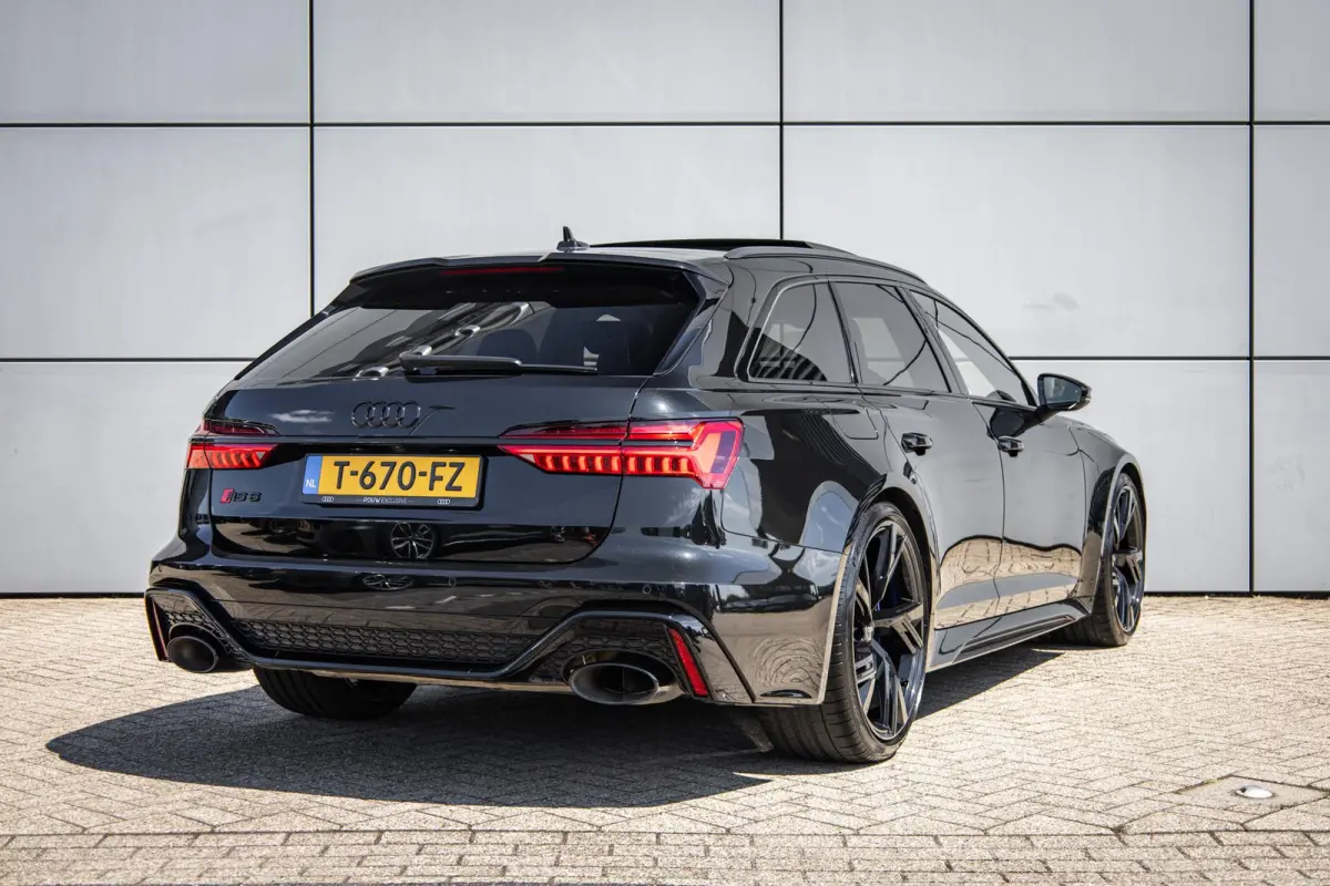 TFSI 600pk quattro 25Y Edition | Panoramadak | HUD | B&O | Keramisch | Trekhaak | ACC