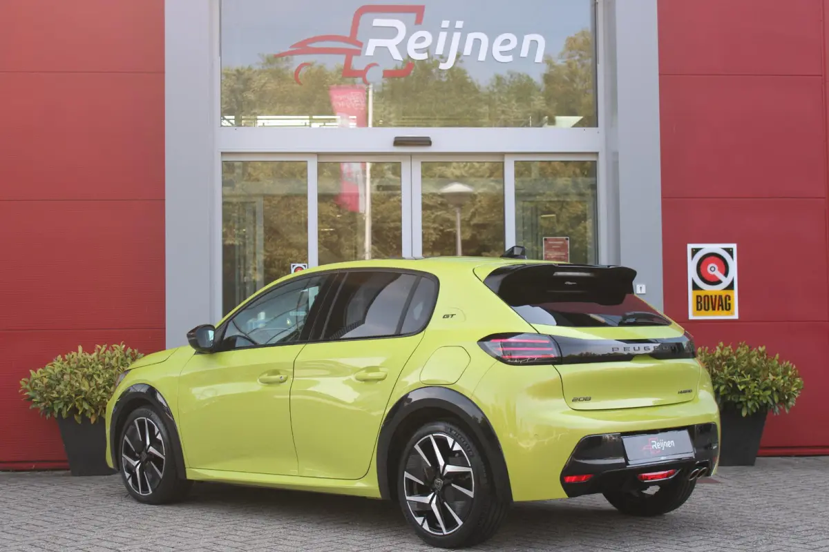 1.2 Hybrid 145PK AUTOMAAT GT | PANORAMA DAK | ADAPTIVE CRUISE CONTROL | KEYLESS ENTRY/START | LICHTMETALEN VELGEN 17" | ACHTERUITRIJ CAMERA | FULL LED KOPLAMPEN | PARKEERSENSOREN VOOR + ACHT
