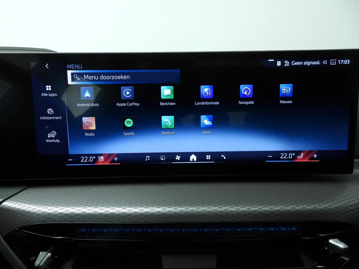 330e M Sportpakket Pro | Panoramadak | Harman Kardon | Driving Assistant Professional | Trekhaak