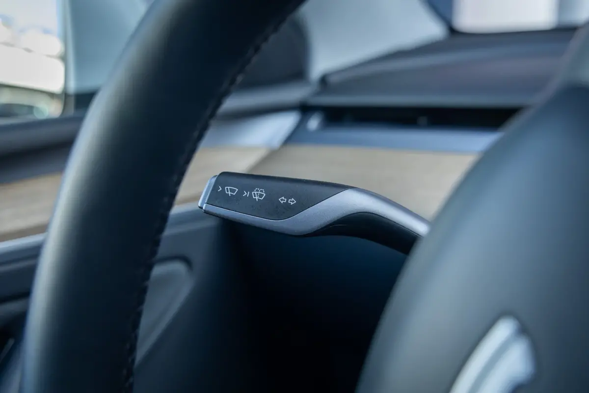 Performance AWD 75 kWh | SOH 95% | Trekhaak | Panoramadak | Dodehoek detectie | 21'' | Memory | Leder | Autopilot | Dodehoek detectie | Electronic climate controle