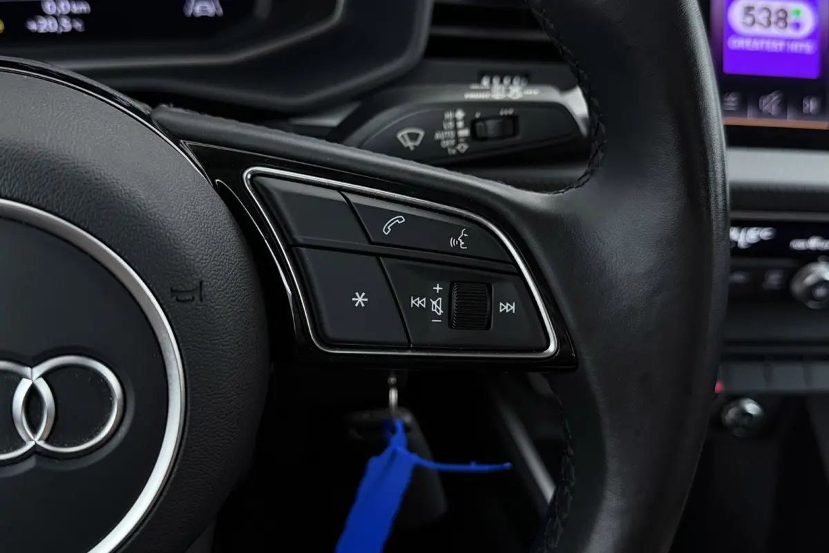 25 TFSI epic | Org. NL | 12000 km!!! | Dealer Onderhouden | Automaat | CarPlay | Cruise Contr. | Parkeersensoren
