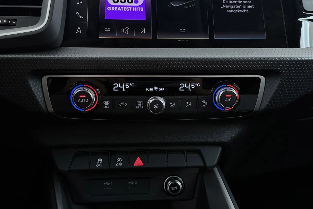 25 TFSI epic | Org. NL | 12000 km!!! | Dealer Onderhouden | Automaat | CarPlay | Cruise Contr. | Parkeersensoren