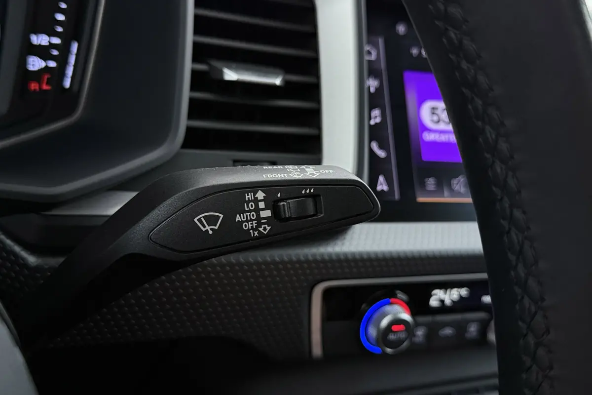 25 TFSI epic | Org. NL | 12000 km!!! | Dealer Onderhouden | Automaat | CarPlay | Cruise Contr. | Parkeersensoren