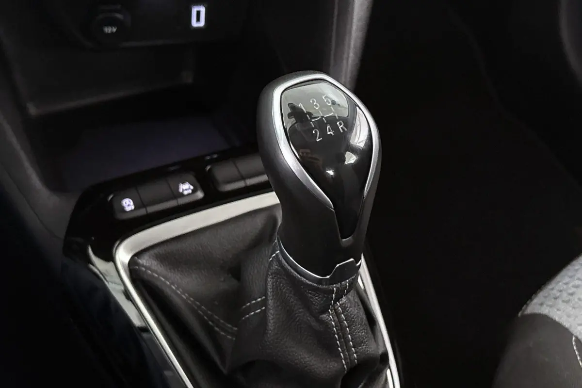 1.2 Edition Camera Apple CarPlay Dodehoek LED 16"