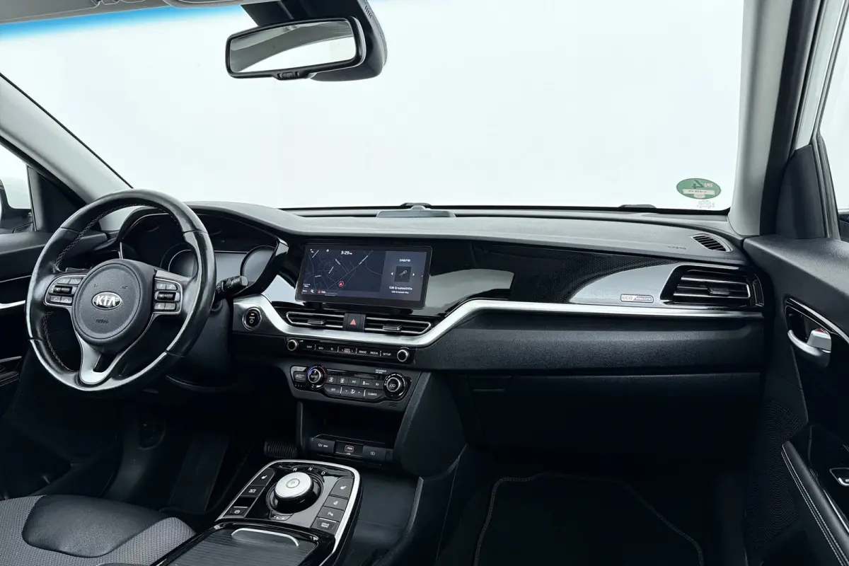 DynamicPlusLine 64 kWh | Org NL | Panoramadak | SOH 94% | CarPlay | 3-Fase | Stoel-/Stuurverwarming | Adap. Cruise |