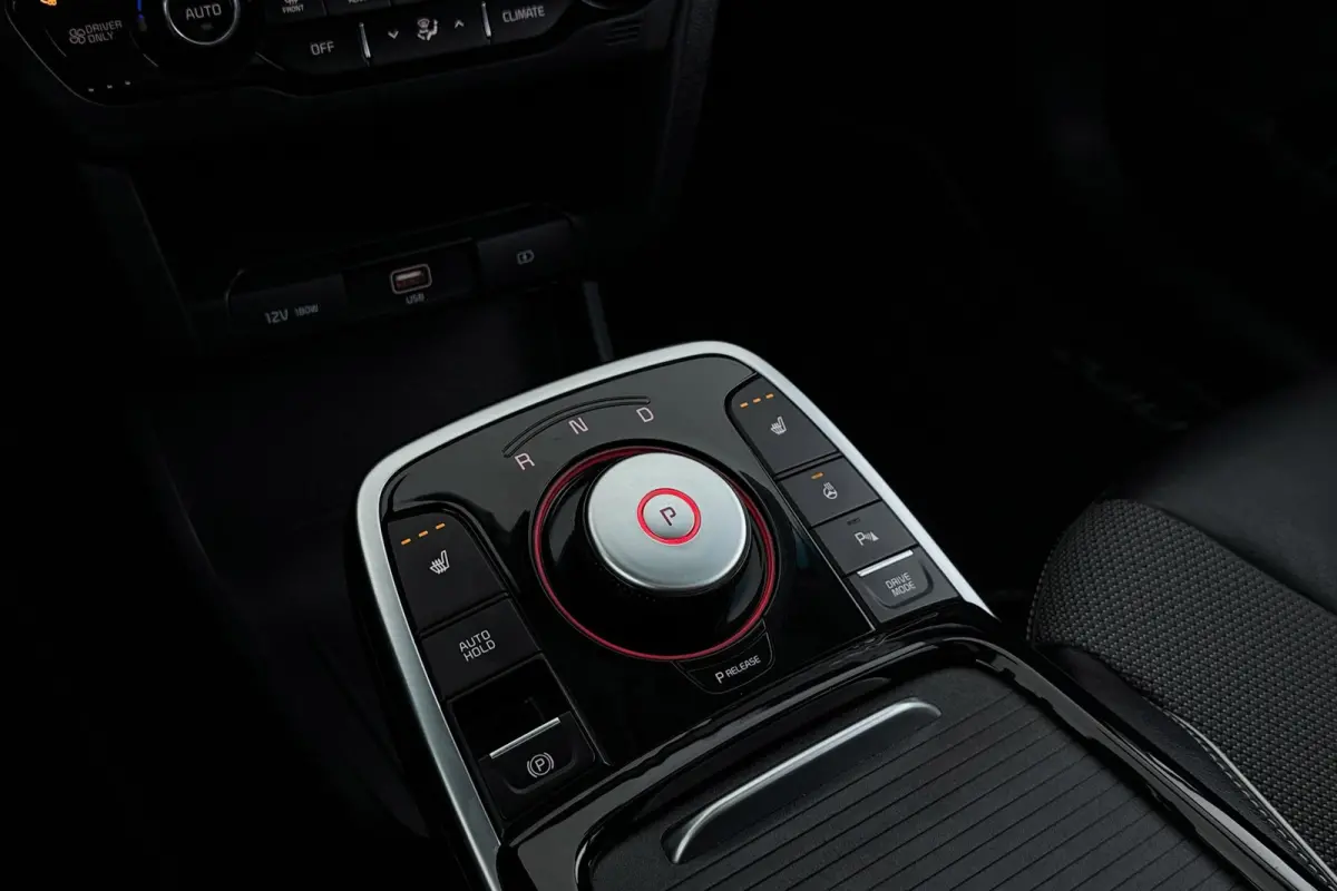 DynamicPlusLine 64 kWh | Org NL | Panoramadak | SOH 94% | CarPlay | 3-Fase | Stoel-/Stuurverwarming | Adap. Cruise |