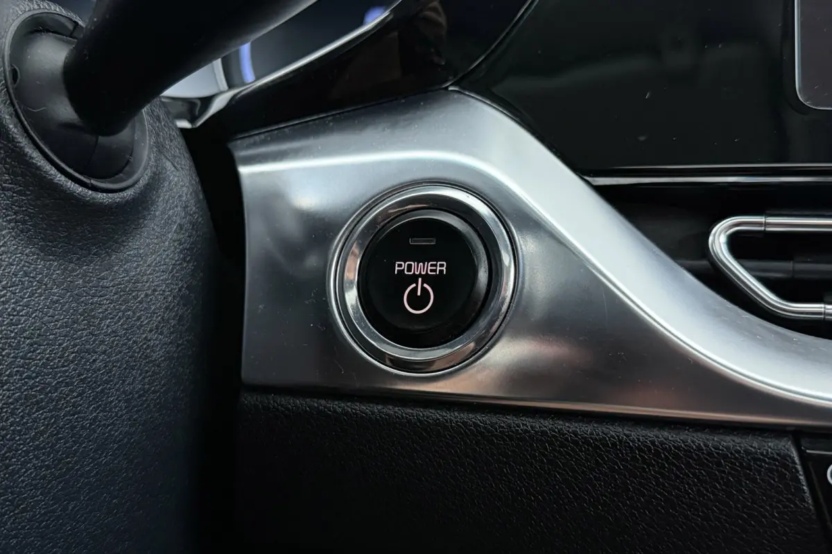 DynamicPlusLine 64 kWh | Org NL | Panoramadak | SOH 94% | CarPlay | 3-Fase | Stoel-/Stuurverwarming | Adap. Cruise |