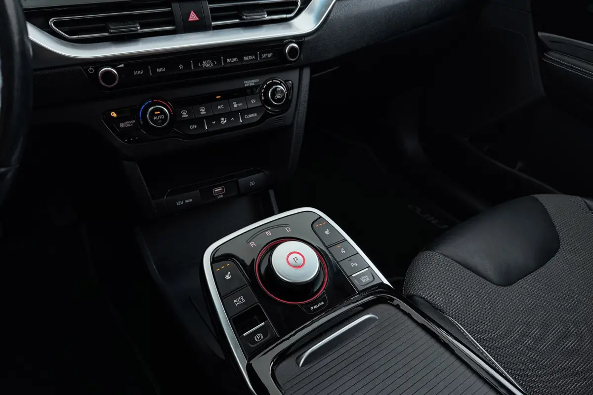 DynamicPlusLine 64 kWh | Org NL | Panoramadak | SOH 94% | CarPlay | 3-Fase | Stoel-/Stuurverwarming | Adap. Cruise |