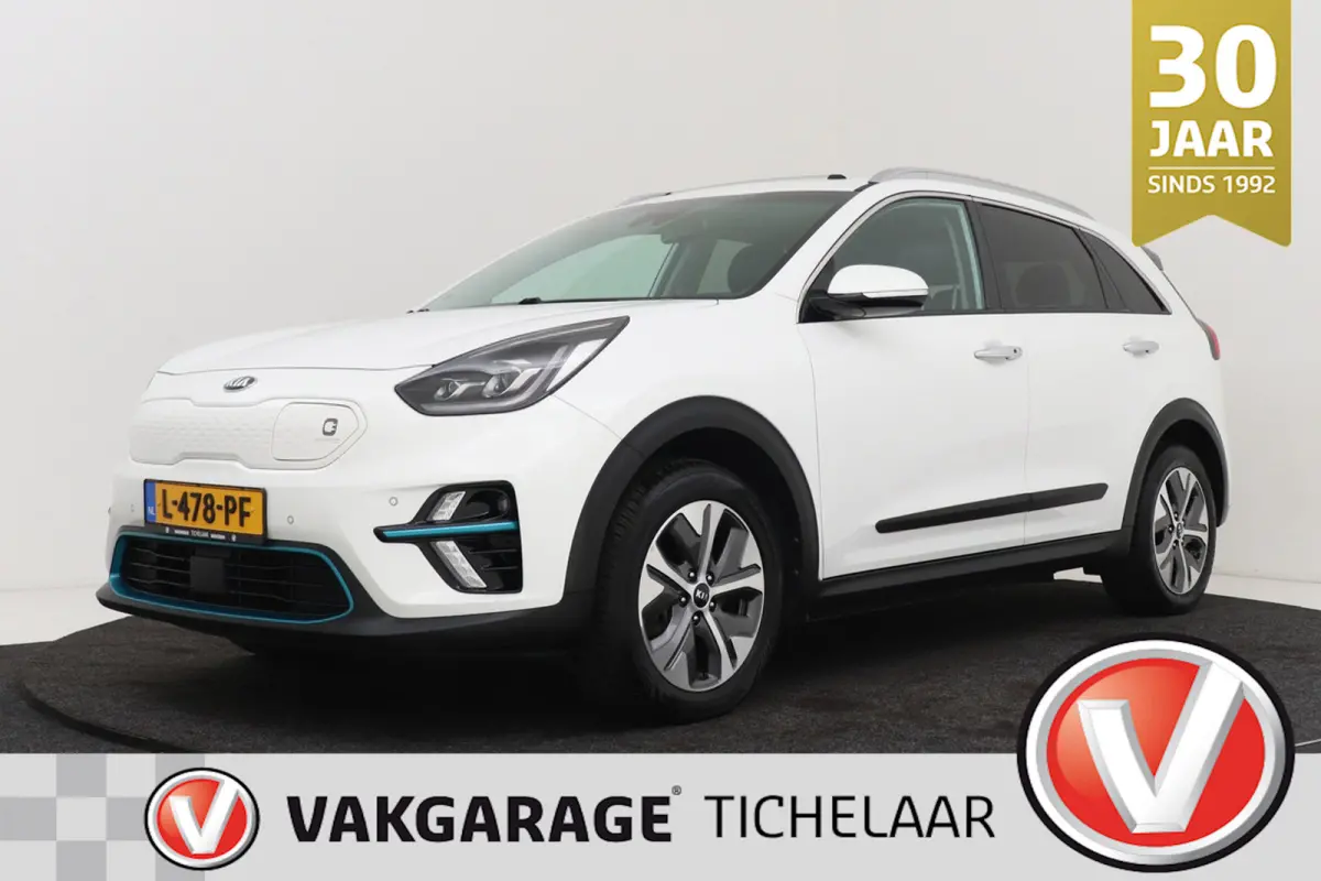 DynamicPlusLine 64 kWh | Org NL | Panoramadak | SOH 94% | CarPlay | 3-Fase | Stoel-/Stuurverwarming | Adap. Cruise |