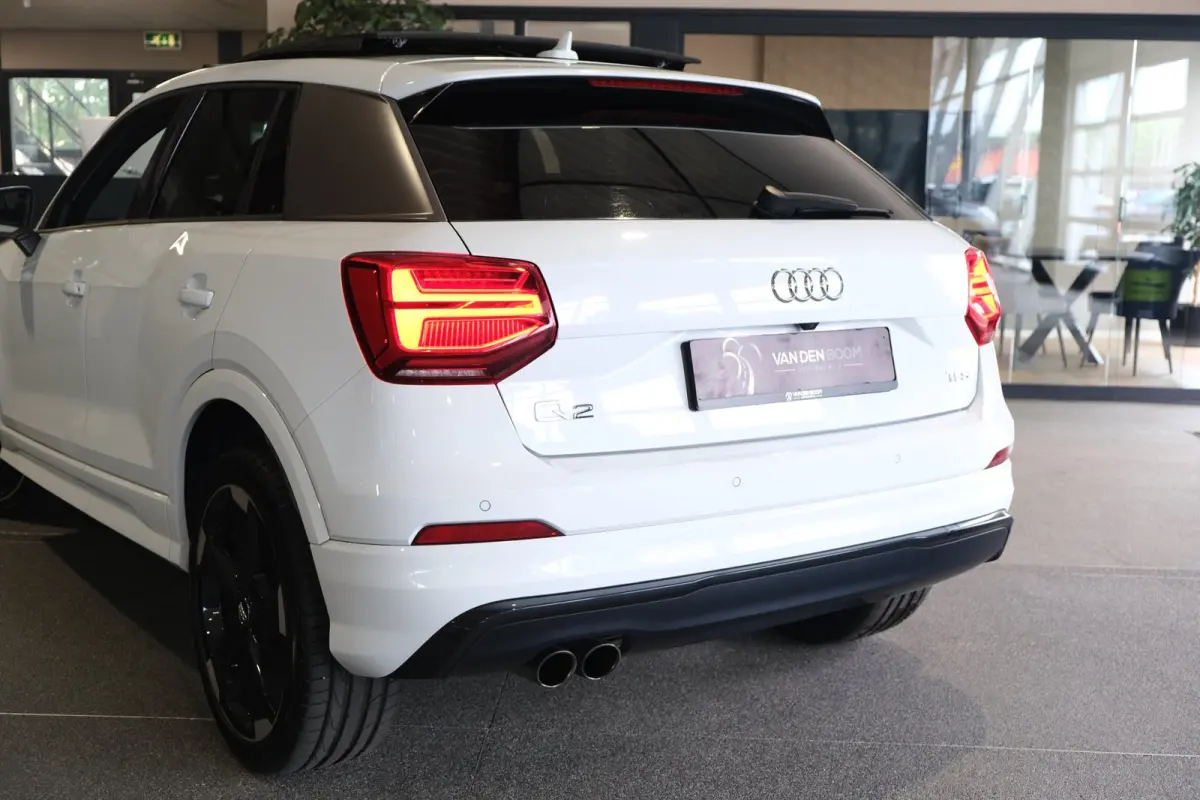 1.4 TFSI S-Line S-tronic Pano Virtual Led B&O Acc