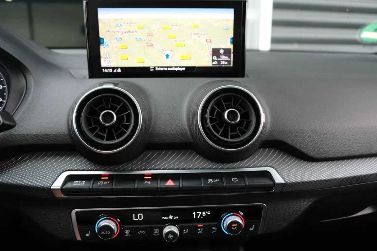 1.4 TFSI S-Line S-tronic Pano Virtual Led B&O Acc
