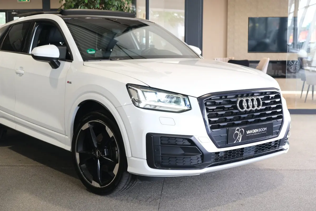 1.4 TFSI S-Line S-tronic Pano Virtual Led B&O Acc