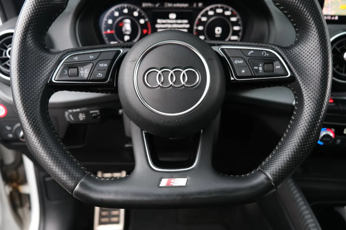 1.4 TFSI S-Line S-tronic Pano Virtual Led B&O Acc