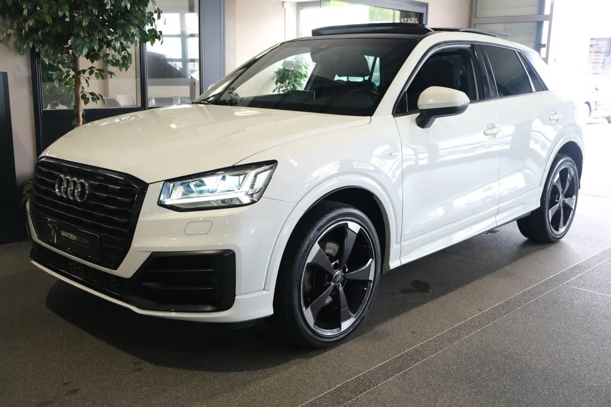 1.4 TFSI S-Line S-tronic Pano Virtual Led B&O Acc