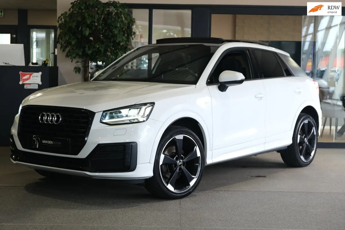 1.4 TFSI S-Line S-tronic Pano Virtual Led B&O Acc