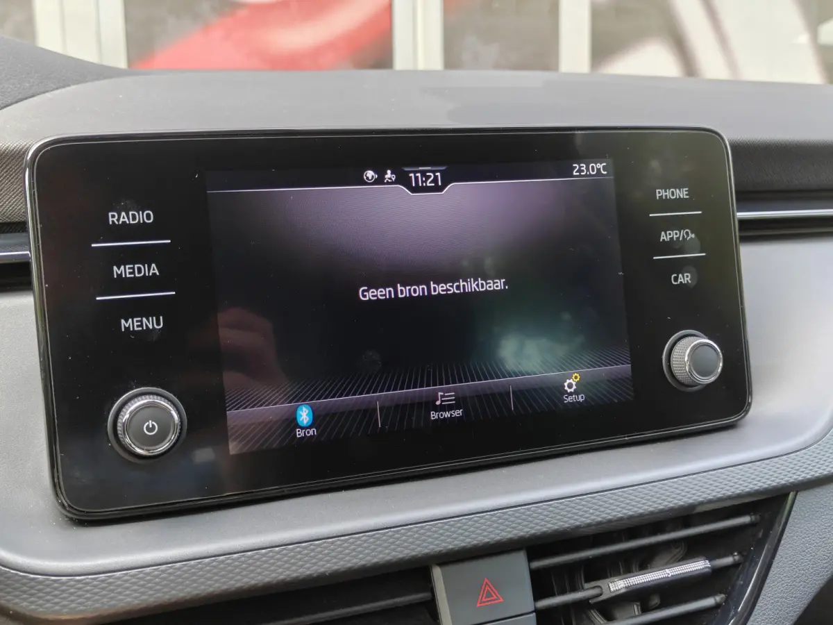 1.0 TSI Ambition / Trekhaak / Carplay / Cruise Control / DAB / 16'' /
