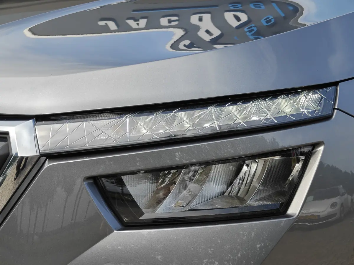 1.0 TSI Ambition / Trekhaak / Carplay / Cruise Control / DAB / 16'' /