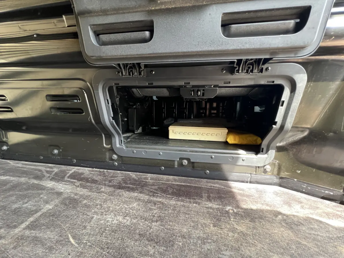 2.0 dCi 130 T30 L2H1 Work Edition