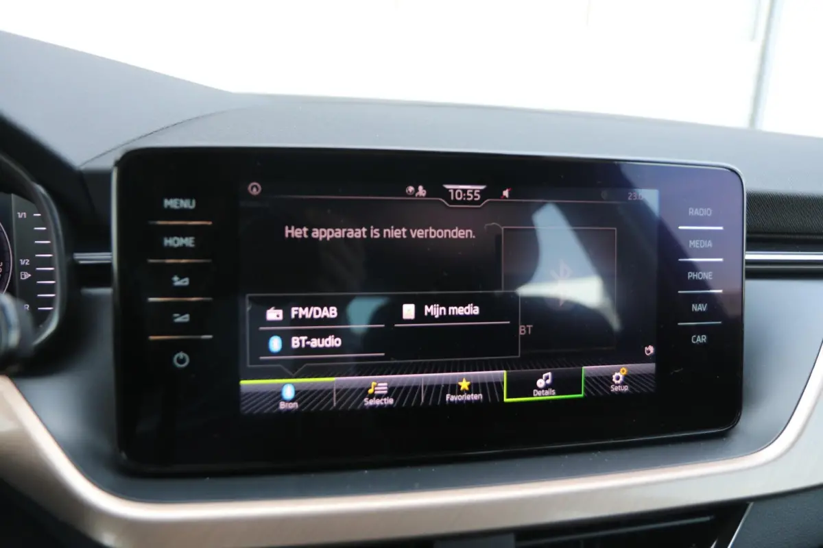 1.0 TSI 115pk DSG Business Edition | Navigatie | Smart Link | Stoelverwarming | Parkeersensoren