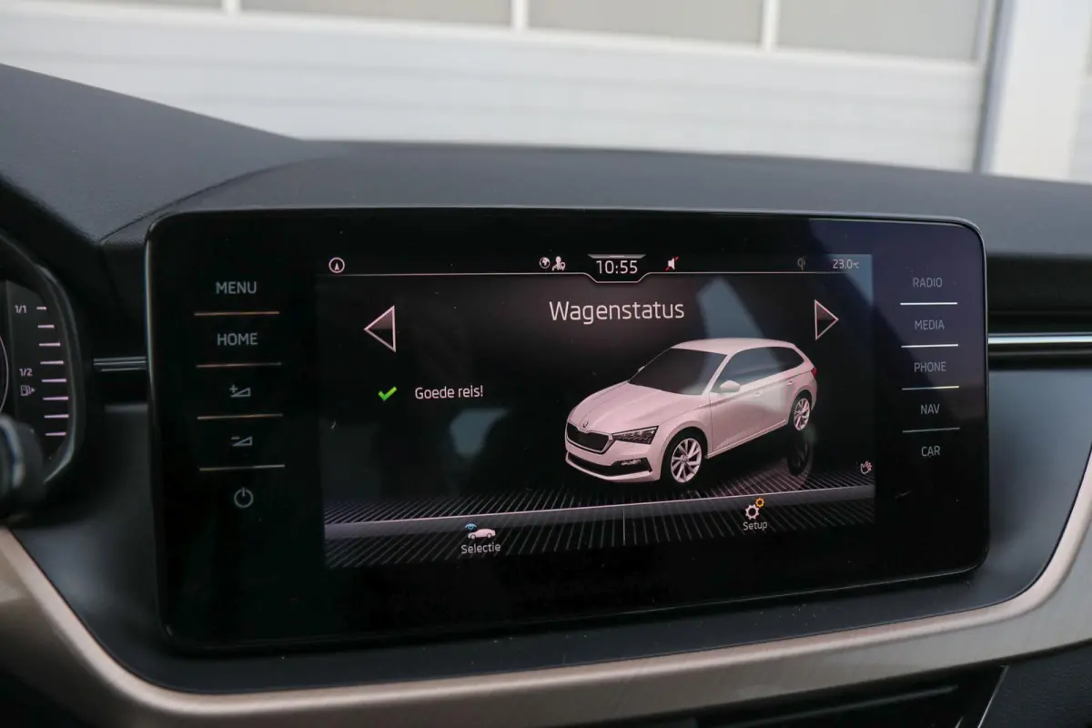 1.0 TSI 115pk DSG Business Edition | Navigatie | Smart Link | Stoelverwarming | Parkeersensoren