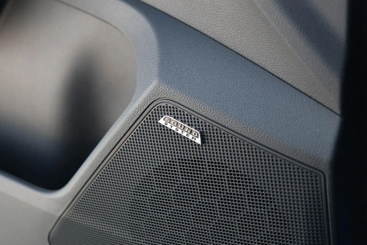 1.0 TSI 115pk DSG Business Edition | Navigatie | Smart Link | Stoelverwarming | Parkeersensoren