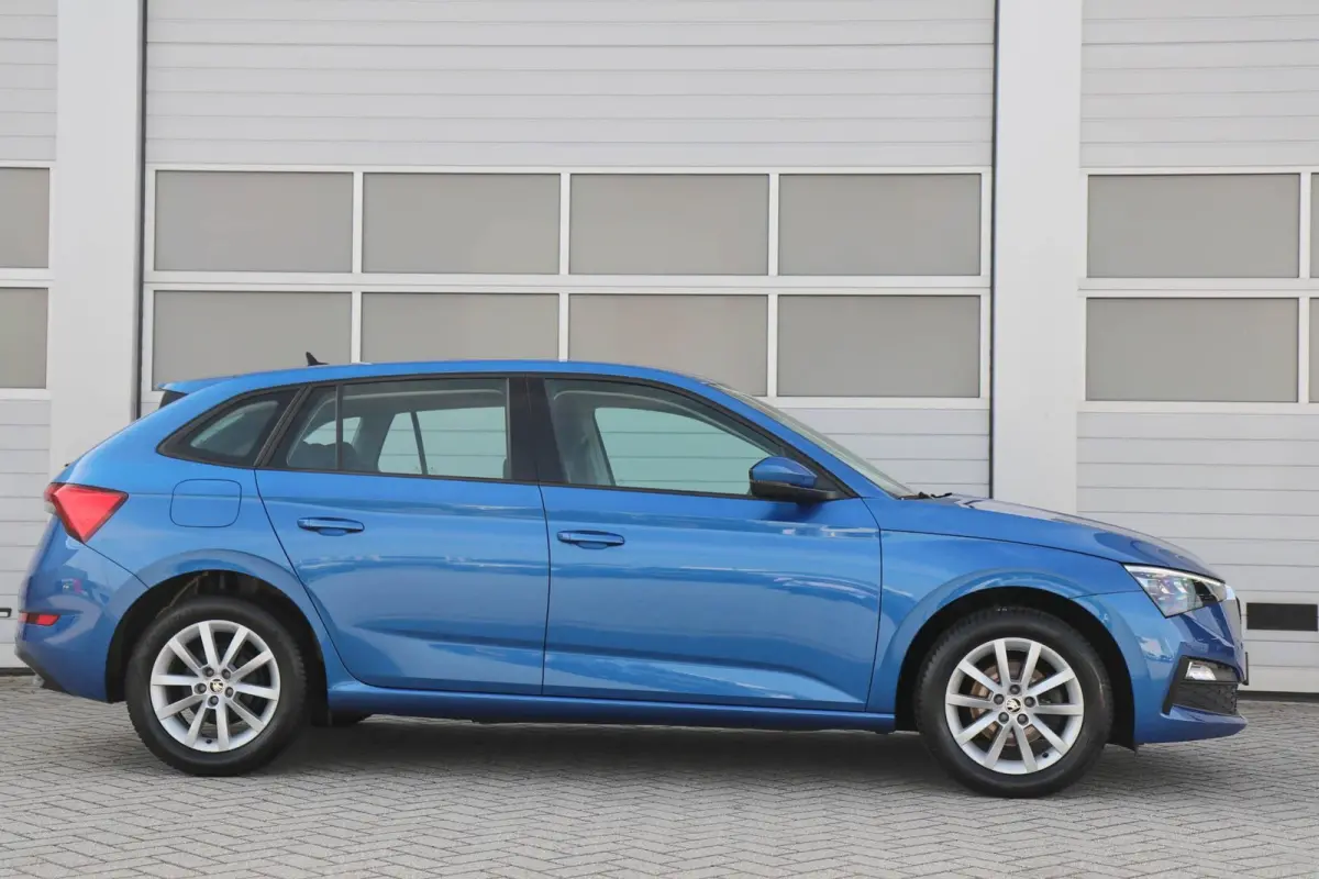 1.0 TSI 115pk DSG Business Edition | Navigatie | Smart Link | Stoelverwarming | Parkeersensoren