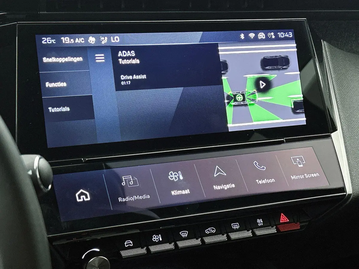 1.2 130PK Allure CAMERA | NAVI & CARPLAY | AD-CRUISE