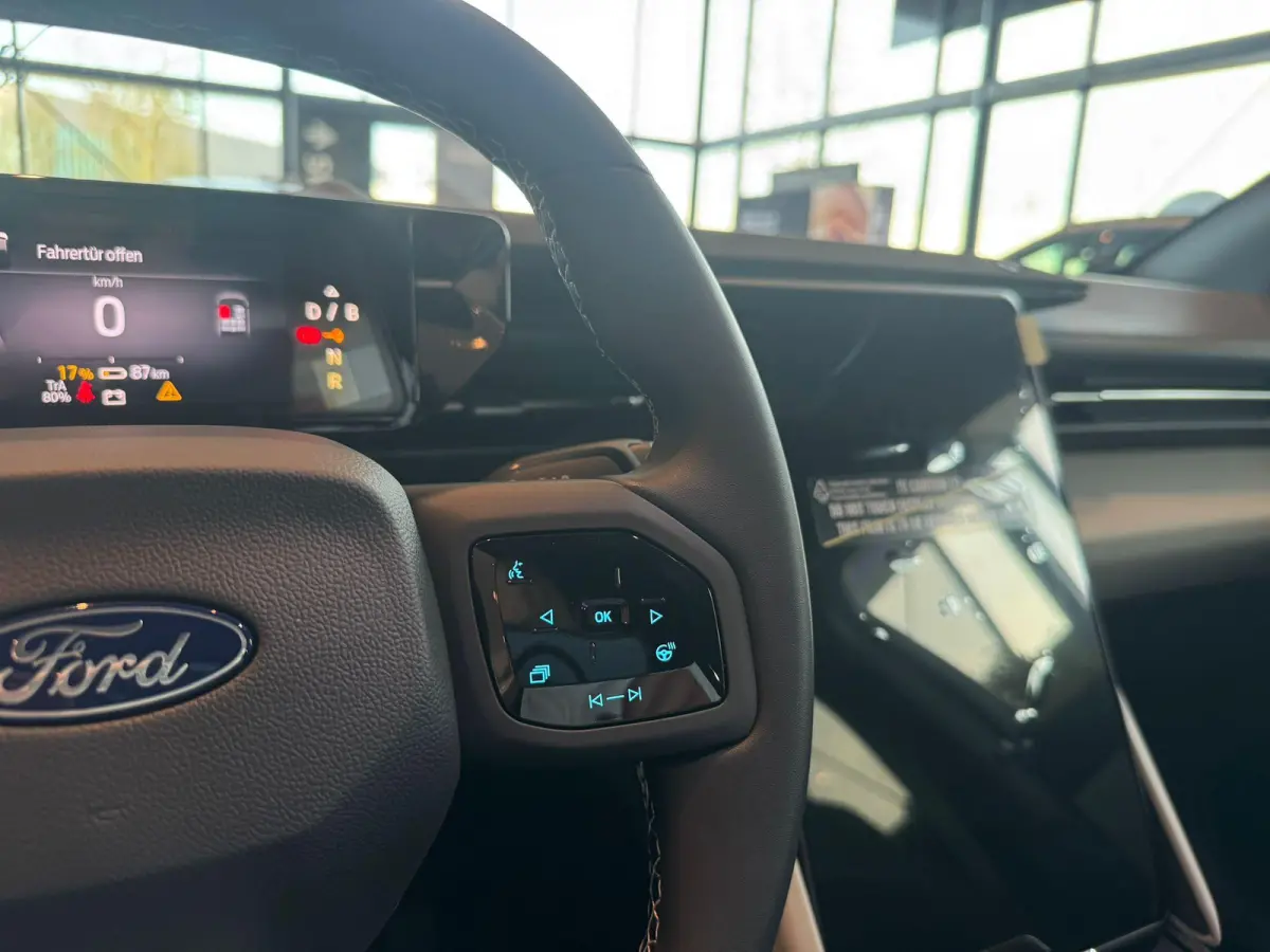 Premium Extended Range RWD 79 kWh | Voorraad! | Adaptive Cruise | AGR-Stoelen | Memory en massage | Stoel/stuur verwarming | Elektrische Achterklep |