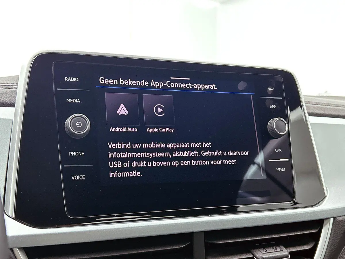 1.0 TSI Style CAMERA | IQ-LIGHT | AD-CRUISE | CARPLAY | NAVI