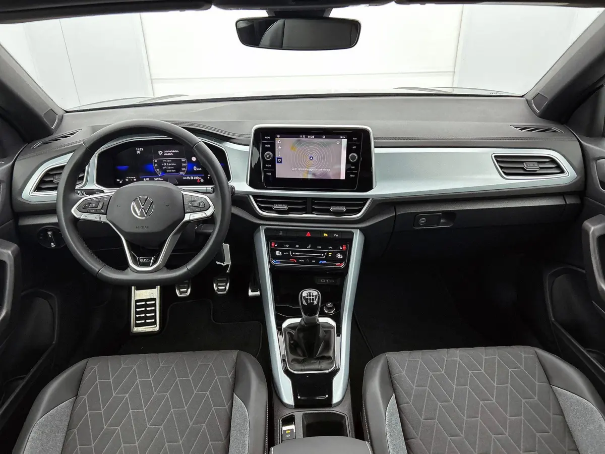 1.0 TSI Style CAMERA | IQ-LIGHT | AD-CRUISE | CARPLAY | NAVI