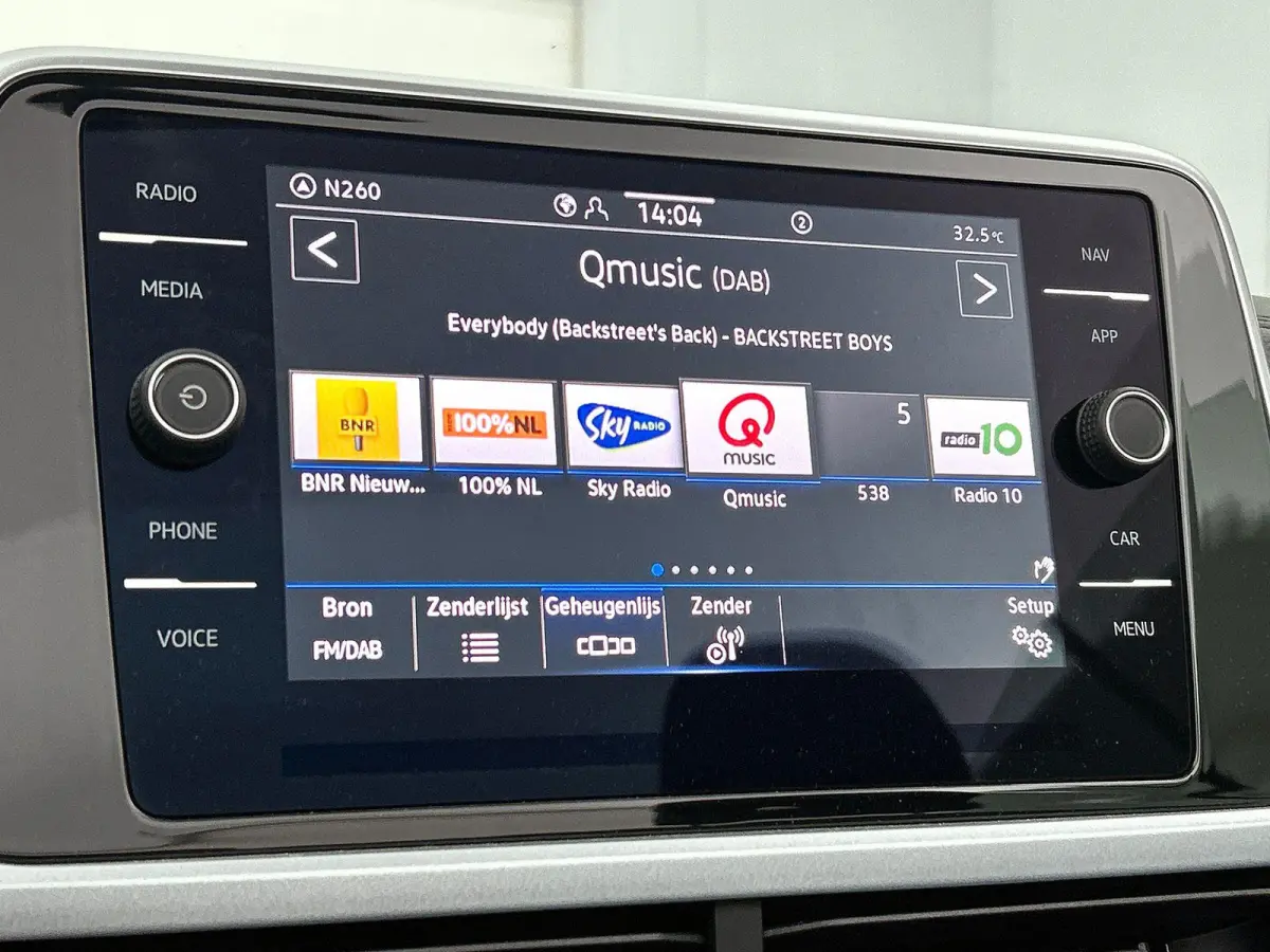 1.0 TSI Style CAMERA | IQ-LIGHT | AD-CRUISE | CARPLAY | NAVI